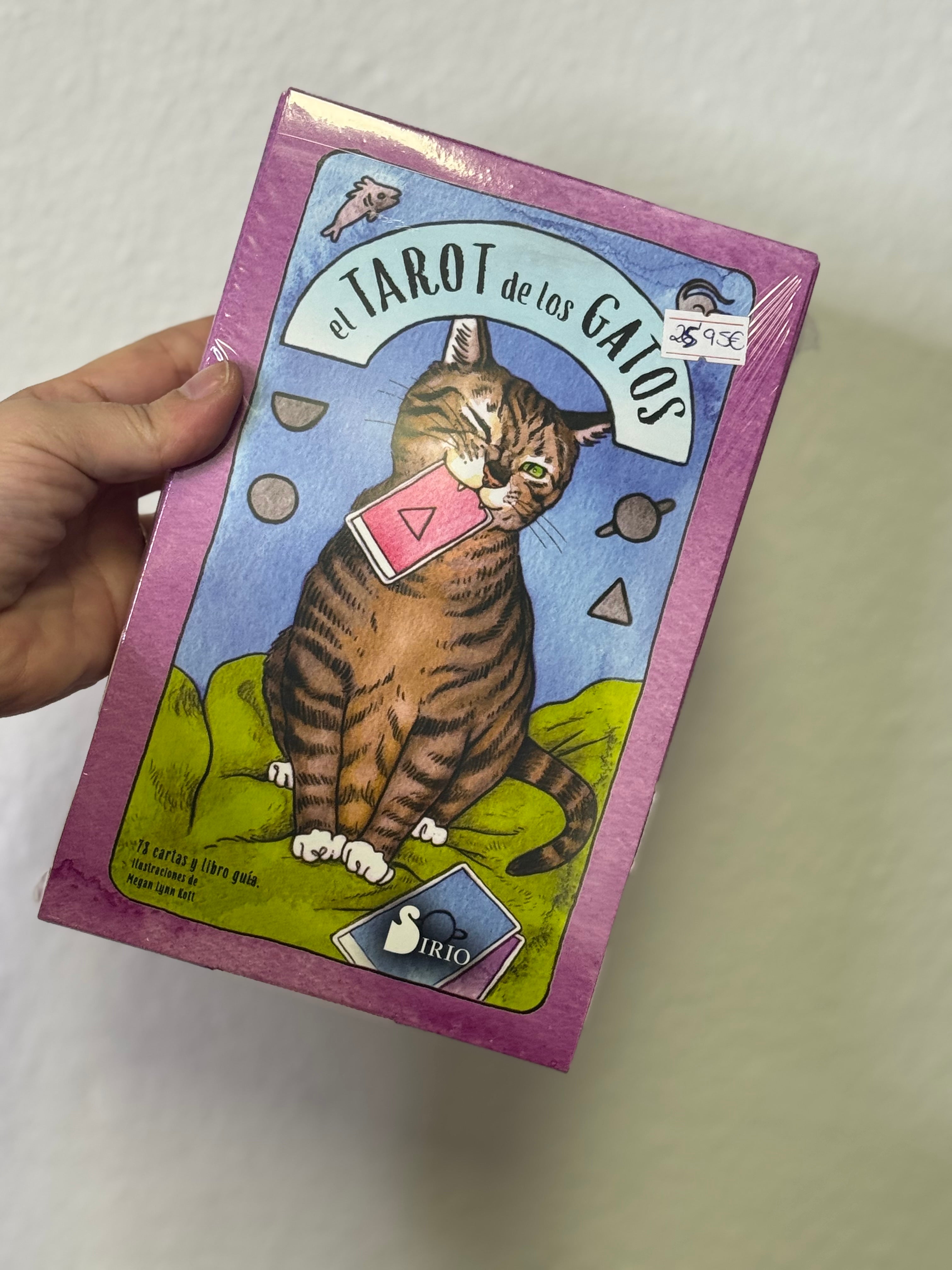 Tarot de los Gatos – Intuición, conexión y guía espiritual