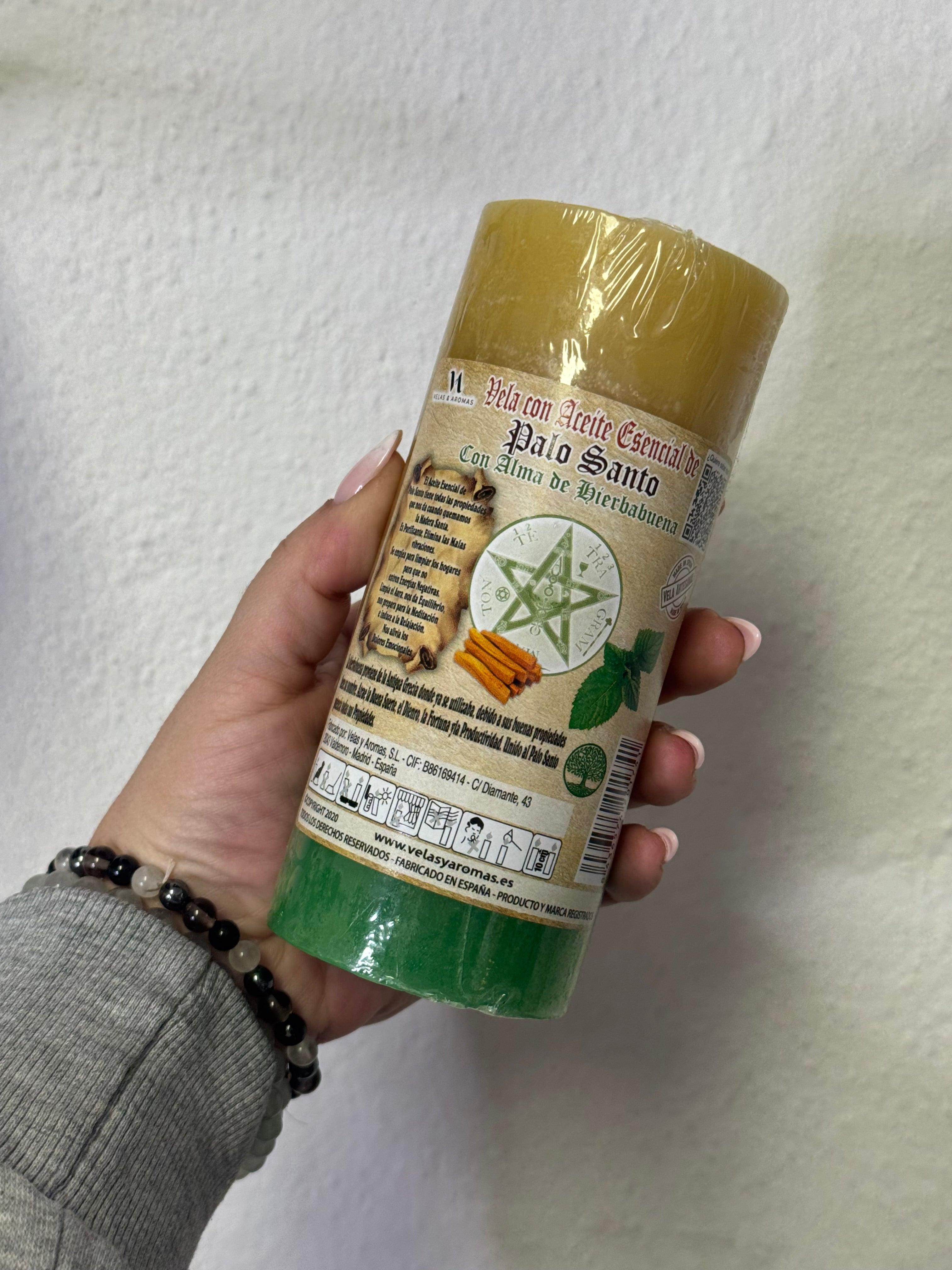 Vela Esotérica de Palo Santo con Hierbabuena – Limpieza y Renovación Energética