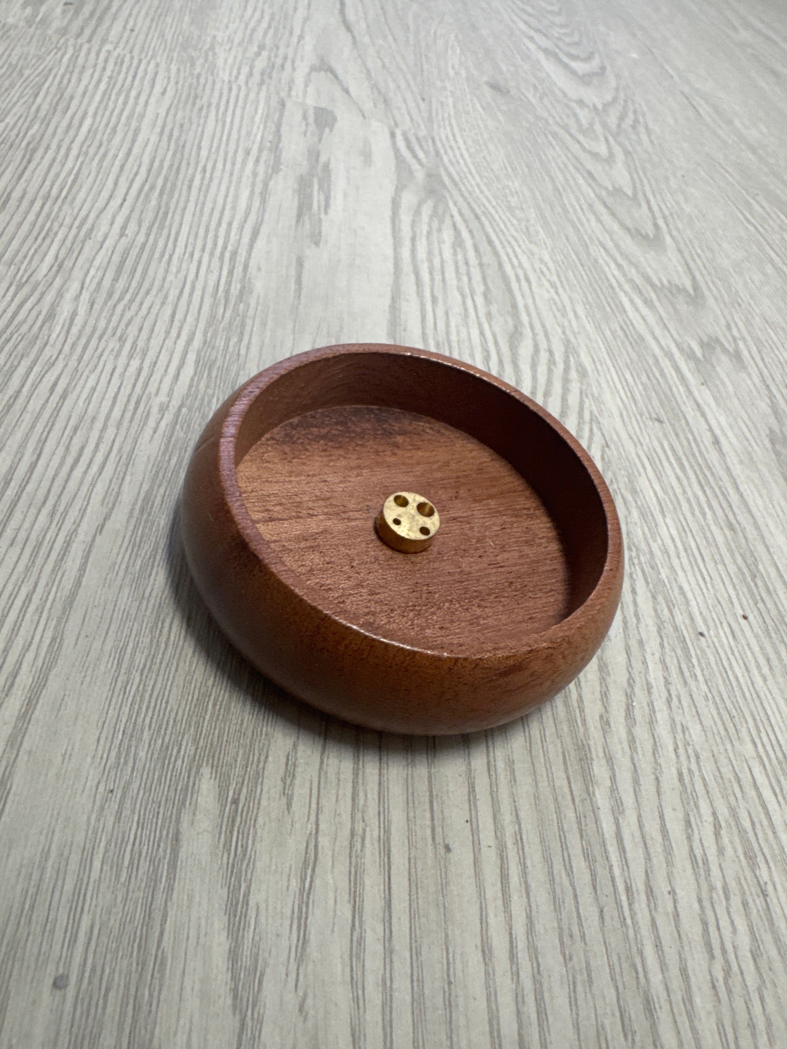 Porta incienso madera